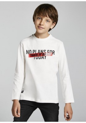 Camiseta manga larga mensaje brillo de Mayoral para niño modelo 7009